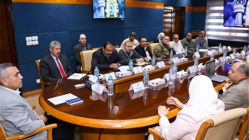 ميناء دمياط يستقبل لجنة الهيئة العامة لتخطيط مشروعات النقل