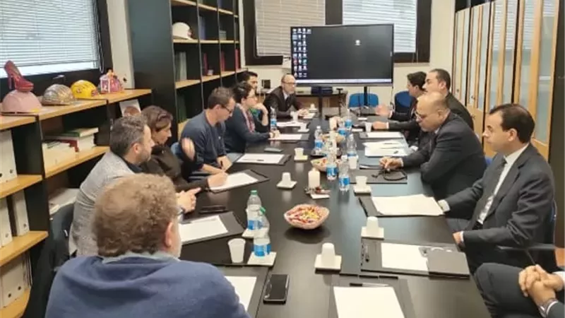 وزير العمل يبحث في إيطاليا التعاون لتأهيل واستقدام عمالة مصرية