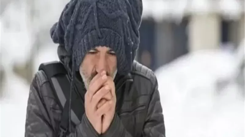 موجة برد قوية تضرب البلاد.. ارتدوا الملابس الثقيلة