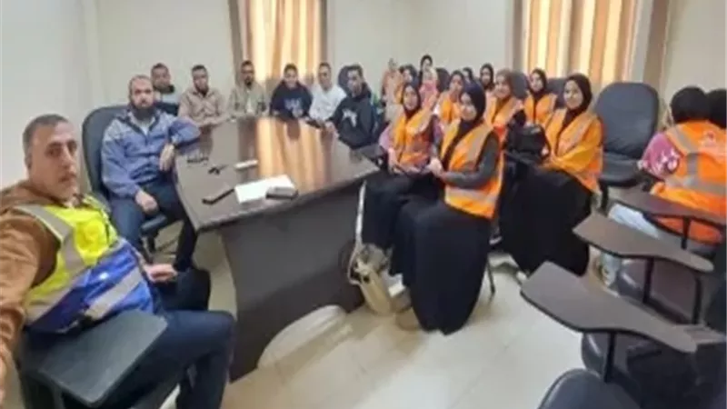 طلاب سكك حديد سوهاج يتدربون في ورش مترو الأنفاق