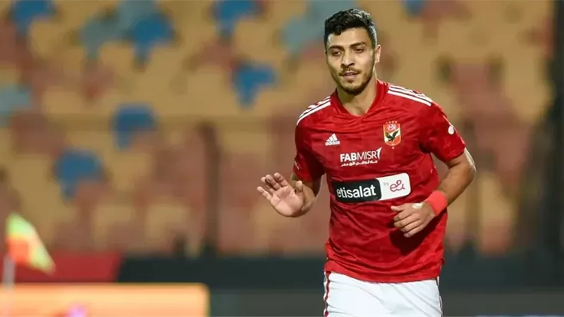 شريف و جراديشار في الهجوم .. تشكيل الأهلي الرسمي لمواجهة سيراميكا