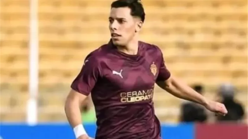 بلحاج ونيدفيد و الدبيس .. بدلاء سيراميكا ضد الأهلي