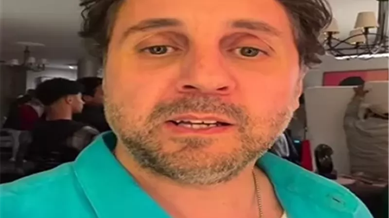 هشام ماجد يكشف عن شبيه مصطفى غريب فى 
