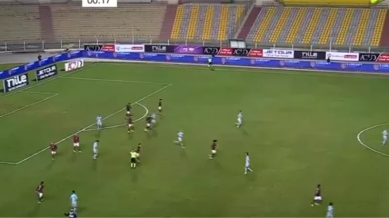 الشوط الأول.. الاهلي يتقدم على سيراميكا بهدف طاهر في كـأس عاصمة مصر