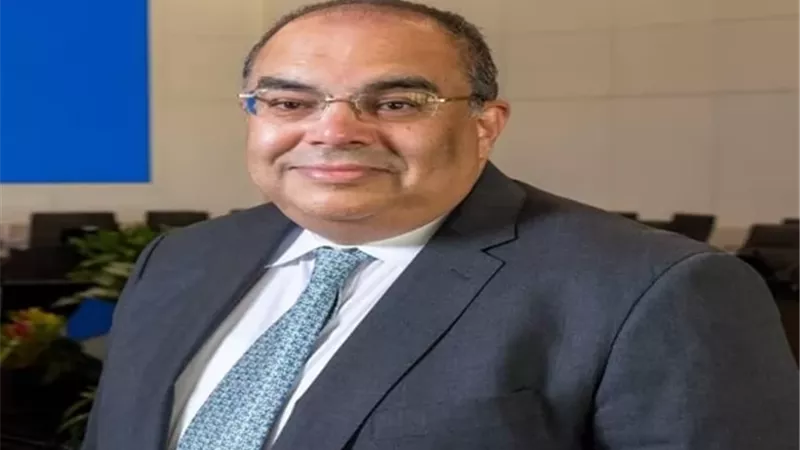 جامعة بنها تكرم الدكتور محمود محيي الدين بترشيحه لجائزة النيل
