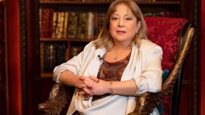 درة ناعية سمية الألفى : الف رحمة ونور على روحك الطيبة