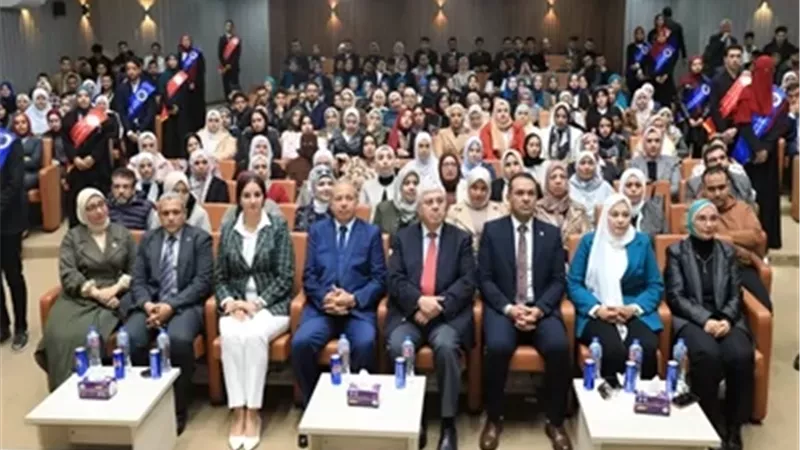 وزير التعليم العالي يتفقد جامعة المنصورة الأهلية