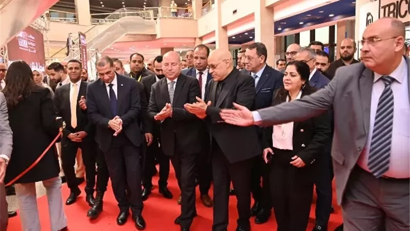 محافظ القاهرة يفتتح معرض القاهرة الدولي للجلود بمشاركة 150 شركة