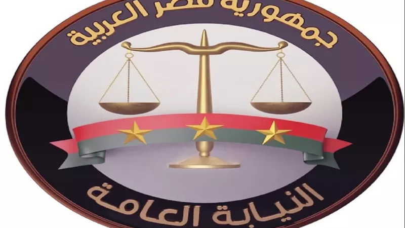 النائب العام يوافق على رفع اسم علاء عبد الفتاح من قوائم الممنوعين من السفر