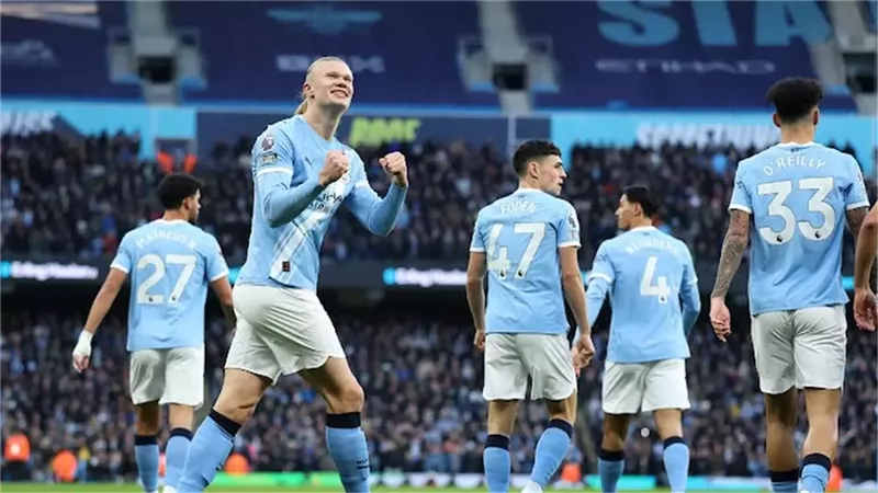 لاعب مانشستر سيتي : هالاند يريد تسجيل 5 أهداف كل مباراة