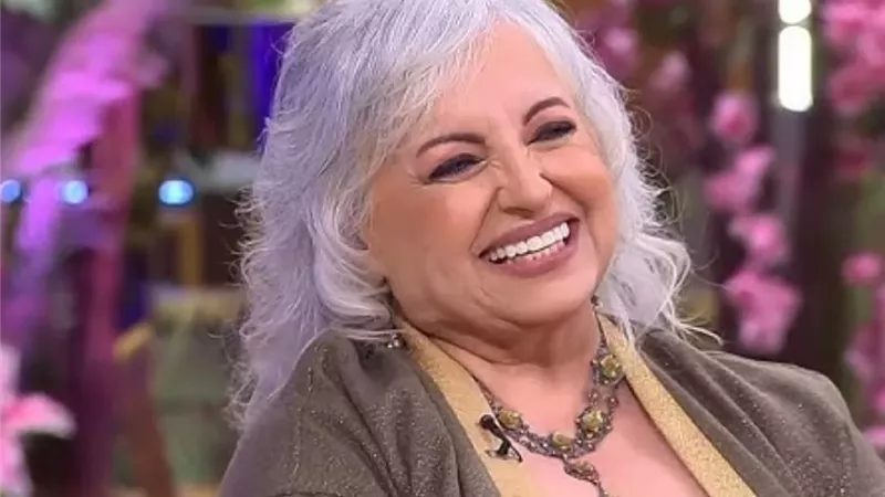 نيفين علوبة تحتفل بالكريسماس فى الجمهورية