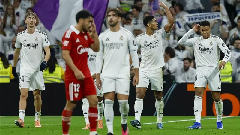 رجل مباراة ريال مدريد وإشبيلية في الدوري الإسباني