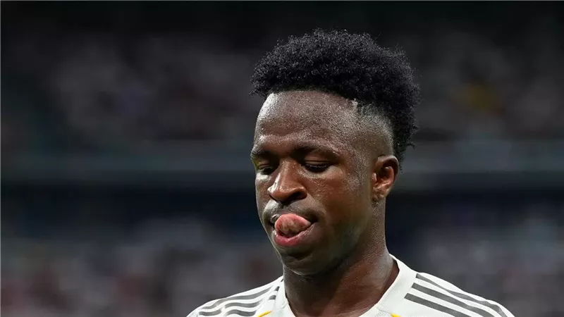 فينيسيوس جونيور يرد علي هجوم جمهور ريال مدريد ضده