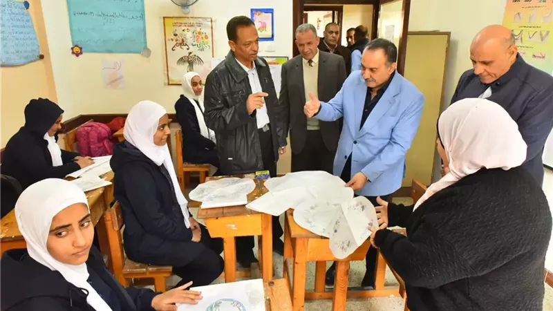 محافظ أسيوط يتفقد مدرسة الأمل للصم بمنطقة الأربعين