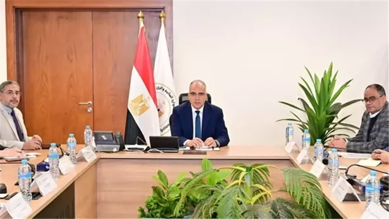 الري: إزالة التعديات على مجرى النيل لإستعادة القدرة التصريفية لمجرى النهر