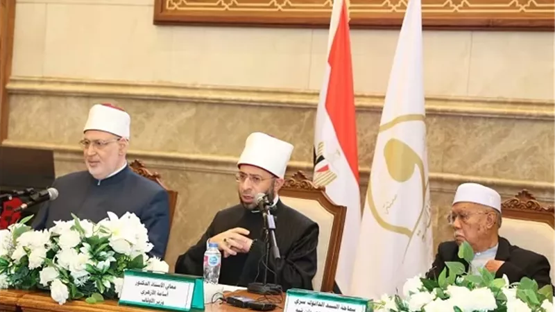 وزير الاوقاف: دورة المتدربين الماليزيين تفعيل تدريجي لمسجد مصر