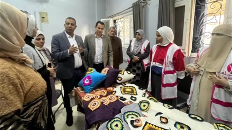 وكيل الشباب والرياضة بالقليوبية يتفقد خطة دعم أندية الفتاة والمرأة