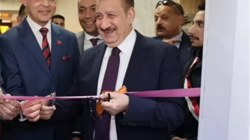 محافظ المنوفية يفتتح منشآت طبية جديدة بمستشفى الطوارئ بالجامعة