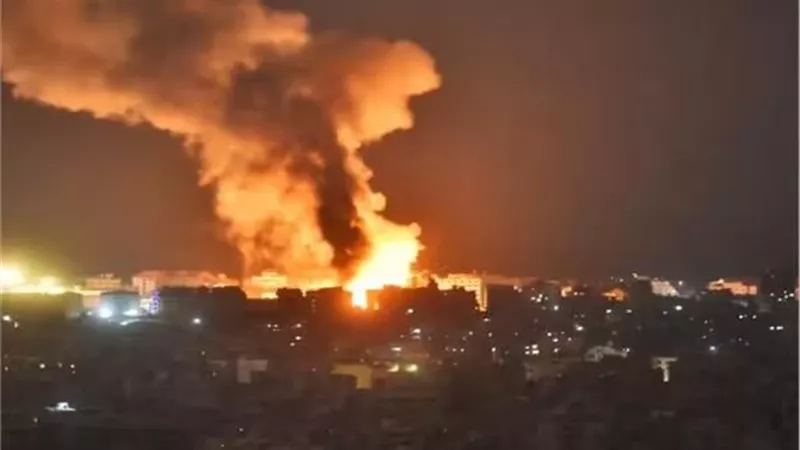 دوي انفجارين كبيرين في بلدة مارون الراس جنوب لبنان