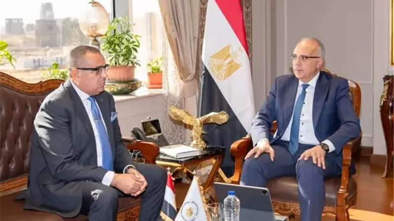وزير الري: تعزيز التعاون مع كافة المحافظات بشأن إدارة الموارد المائية