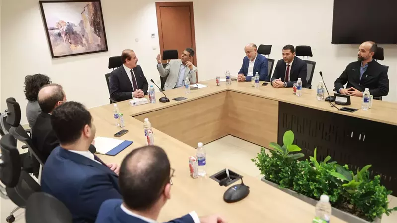 نائب وزير الصحة يستعرض التجربة المصرية في التحول الرقمي بالوحدات الصحية
