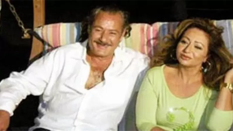 سمية الألفى تكشف عن حقيقة حب فاروق الفيشاوى وليلى علوى