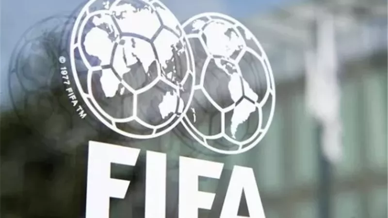 فيفا يعلن التصنيف العالمي للمنتخبات.. منتخب مصر يتراجع مركز