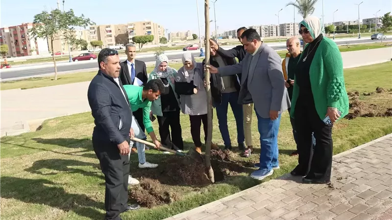 محافظ السويس : المبادرة الرئاسية لزراعة 