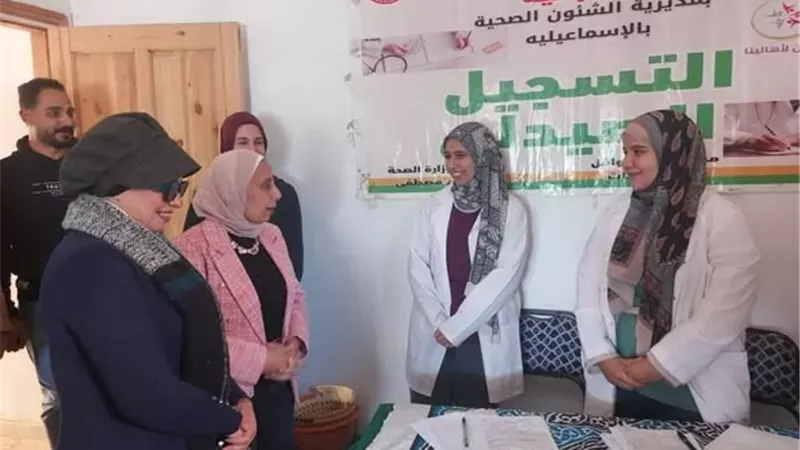 قافلة طبية مجانية تعالج أهالي قرية العقادة بالإسماعيلية