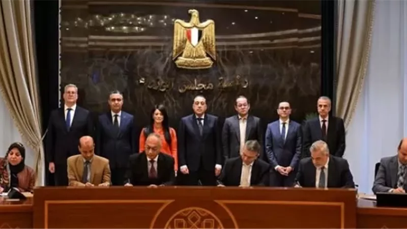 مدبولي يشهد توقيع بروتوكول لتدقيق وتوحيد أرقام الصادرات والواردات