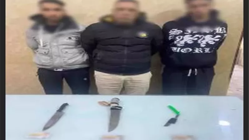 ضبط 4 أشحاص تعدوا على سائق بالأسلحة البيضاء فى السويس