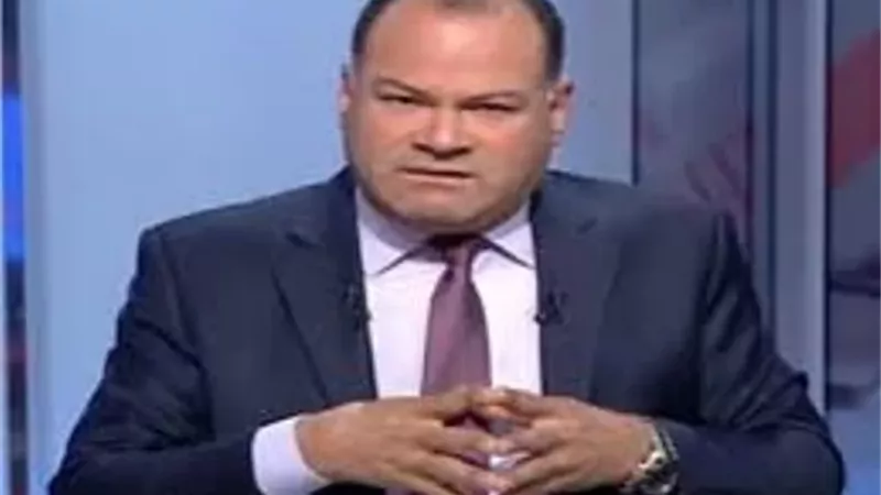 نشأت الديهي يكشف تفاصيل القمة الثلاثية بين إسرائيل واليونان وقبرص