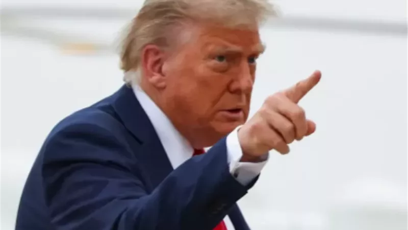 ترامب يصدر إنذارًا لرئيس الاحتياطي الفيدرالي المرتقب