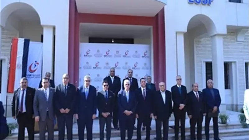 تكريم طلاب الجامعات الفائزين في بطولتي برشلونة والتضامن الإسلامي