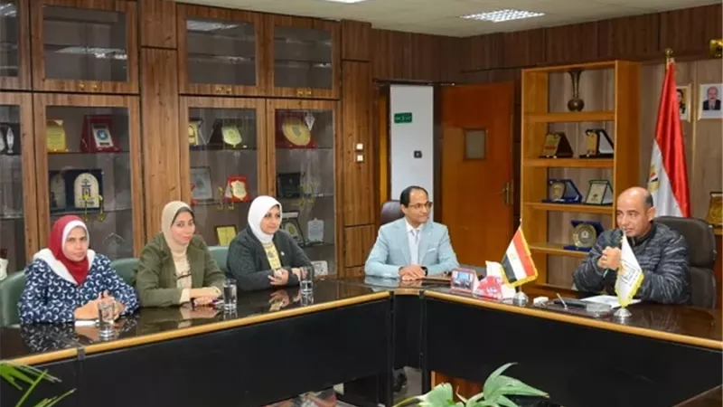 ورشة عمل حول مكافحة الآفات بمعايير الاستدامة البيئية باسيوط