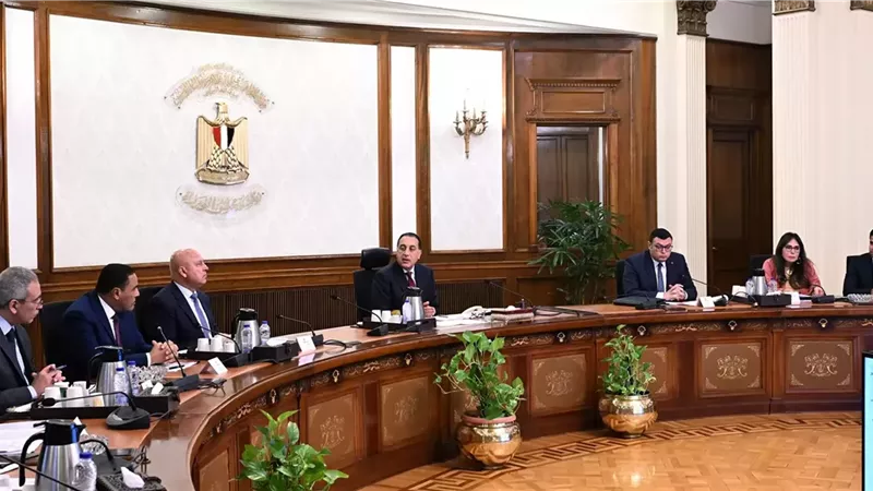 مدبولى يتابع الموقف التنفيذي لمشروعات 