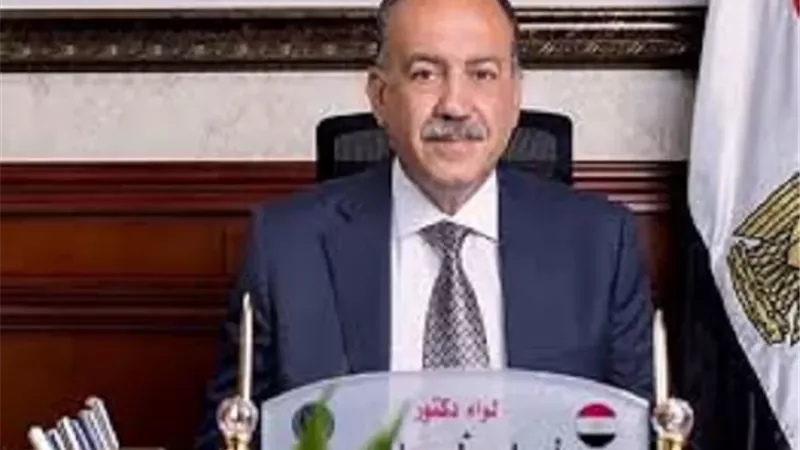 محافظ أسيوط: فوز 15 طالبًا وطالبة في مسابقة 