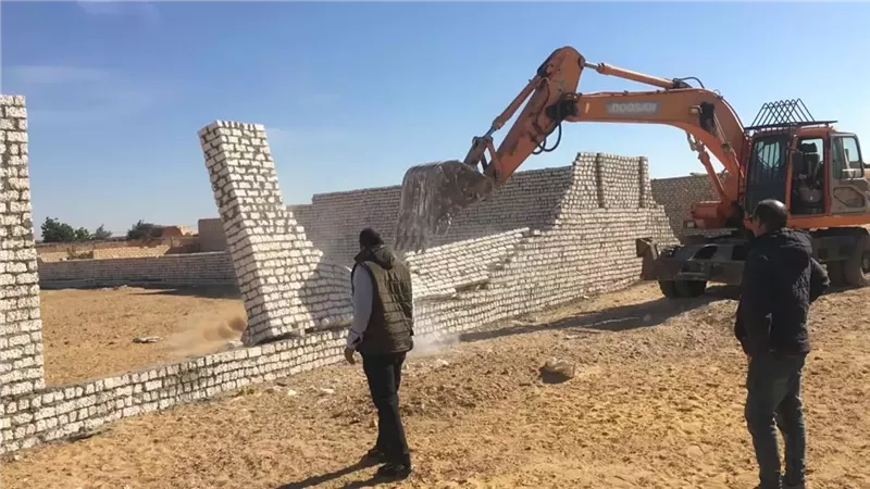 وزير الإسكان: حملات مكبرة لإزالة مخالفات البناء بعدة مدن