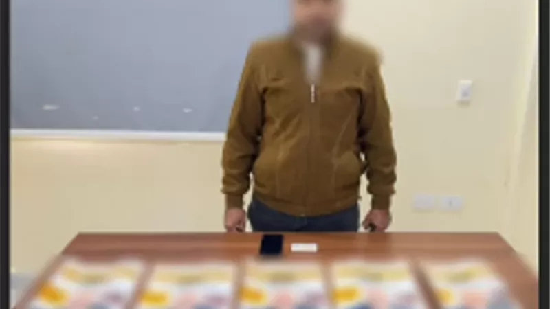 ضبط شخص بحوزته ملصقات دعاية إنتخابية بدمنهور