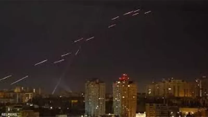 هجمات روسية بالصواريخ والمسيرات على أوكرانيا