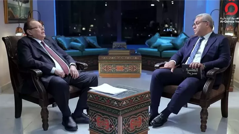رئيس اليمن الديمقراطية الأسبق يحذر من 