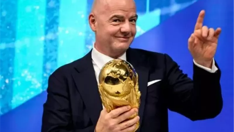 الفيفا يدرس تعديل قاعدة التسلل قبل مونديال 2026