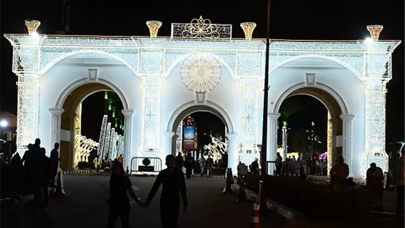 شرم الشيخ تتلألأ لاستقبال العام الميلادي الجديد
