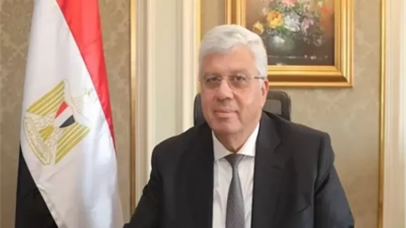 وزير التعليم العالي يهنئ الإعلاميين بالعام الميلادي الجديد ٢٠٢٦