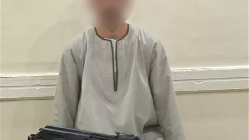 ضبط عامل أطلق أعيرة نارية فى الهواء إبتهاجاً بفوز مرشح بقنا