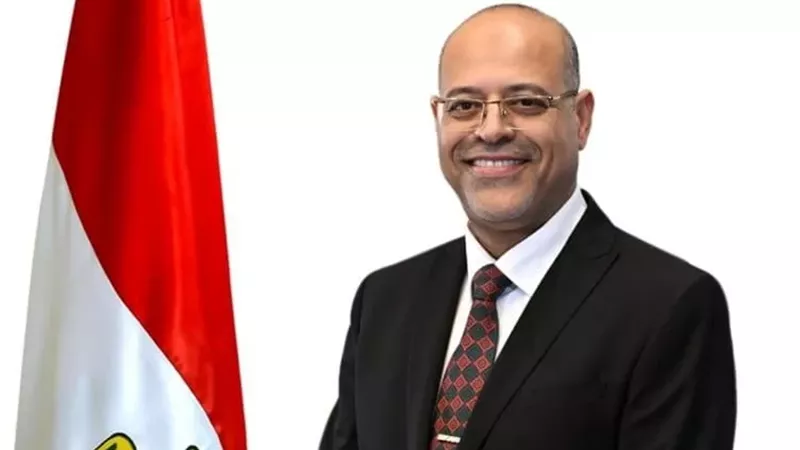 وزير العمل يعلن صرف 299.2 مليون جنيه للعمالة غير المنتظمة