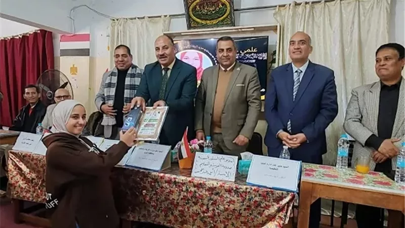 تكريم الطلاب والمعلمين الفائزين في مسابقة القرآن الكريم بالمنيا