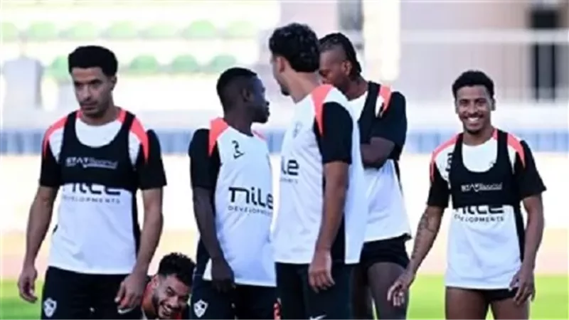 عبد الناصر محمد يكشف حقيقة امتناع لاعبي الزمالك عن التدريبات