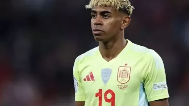 نجم برشلونة يثير القلق قبل موقعة الديربي