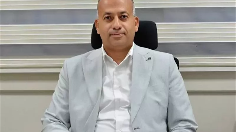 نبأ سار من رئيس جهاز بدر بشأن تجميل المدخل الرئيسى للمدنية بالتصميمات